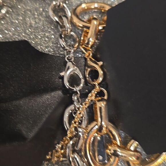 True Religion Setbof 2 Two-Tone Logo Chain Bracelet - Picture 7 of 9